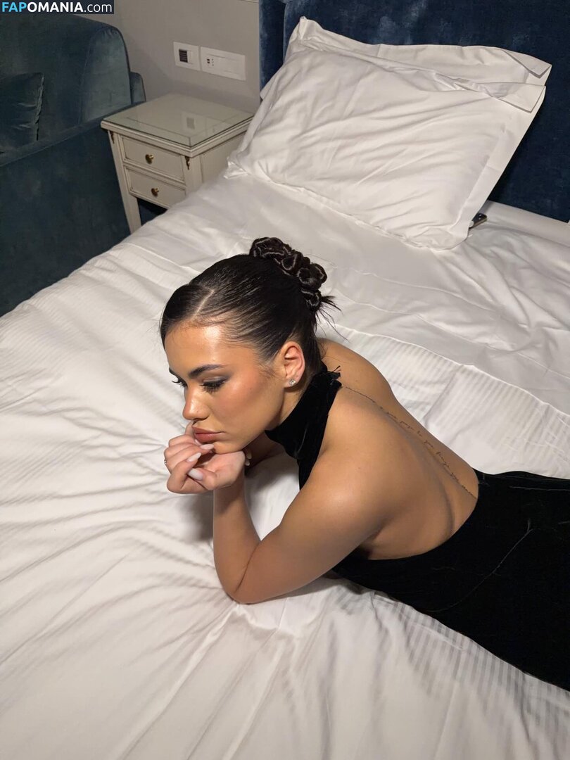 Rebecca Parziale / rebecca.parziale Çıplak OnlyFans  Sızdırılmış Fotoğraf #4