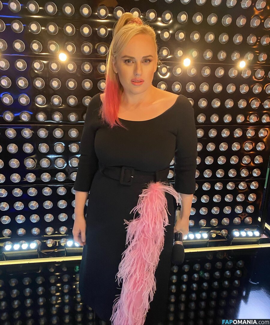 Australian actress / Rebel Wilson / rebelwilson Çıplak OnlyFans  Sızdırılmış Fotoğraf #21