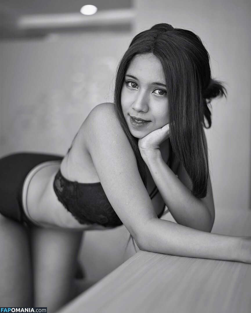 Refeen Çıplak OnlyFans  Sızdırılmış Fotoğraf #121