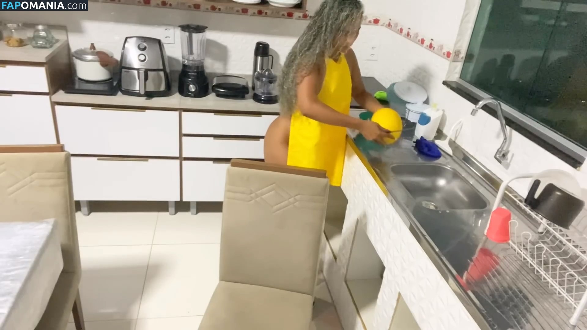 Renata Souza / Rezinha Youtuber / renataoficial1 / rezinhaexcluxivo Çıplak OnlyFans  Sızdırılmış Fotoğraf #2