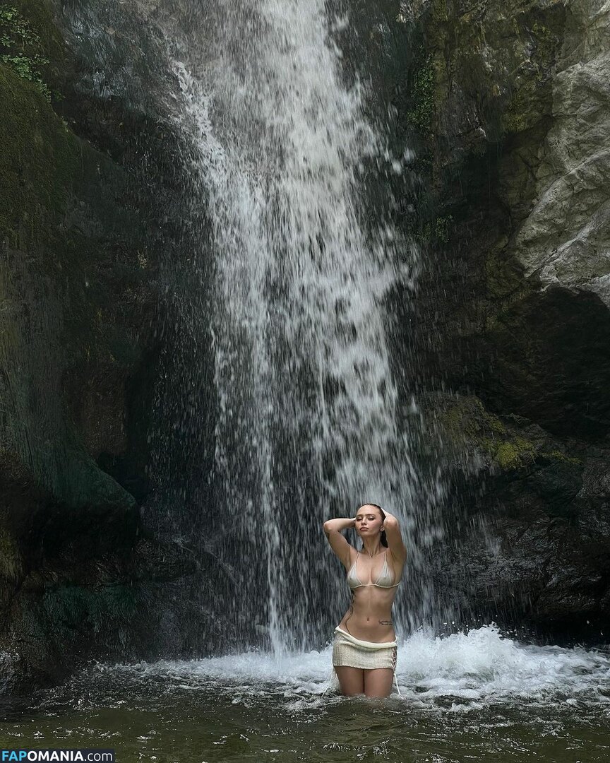 Renata Ri / Renatarii / renata_ri / renatarrii Çıplak OnlyFans  Sızdırılmış Fotoğraf #193