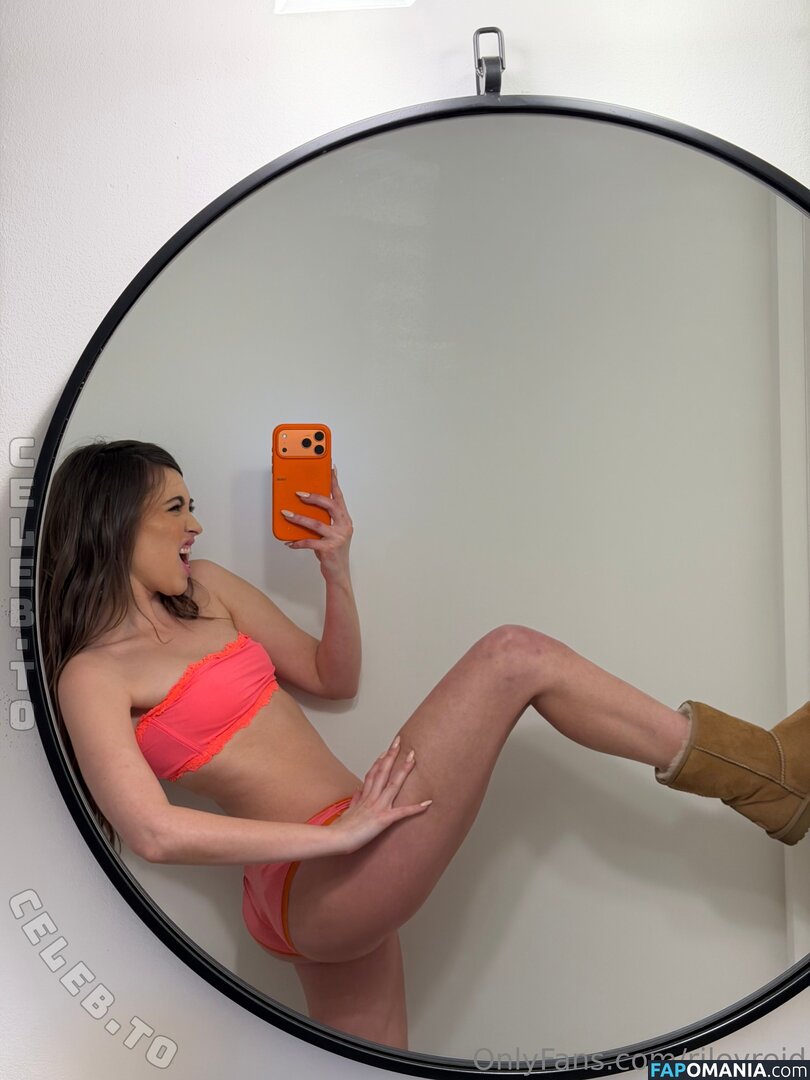 Riley Reid / hellorileyreid / rileyreidx3 Çıplak OnlyFans  Sızdırılmış Fotoğraf #4