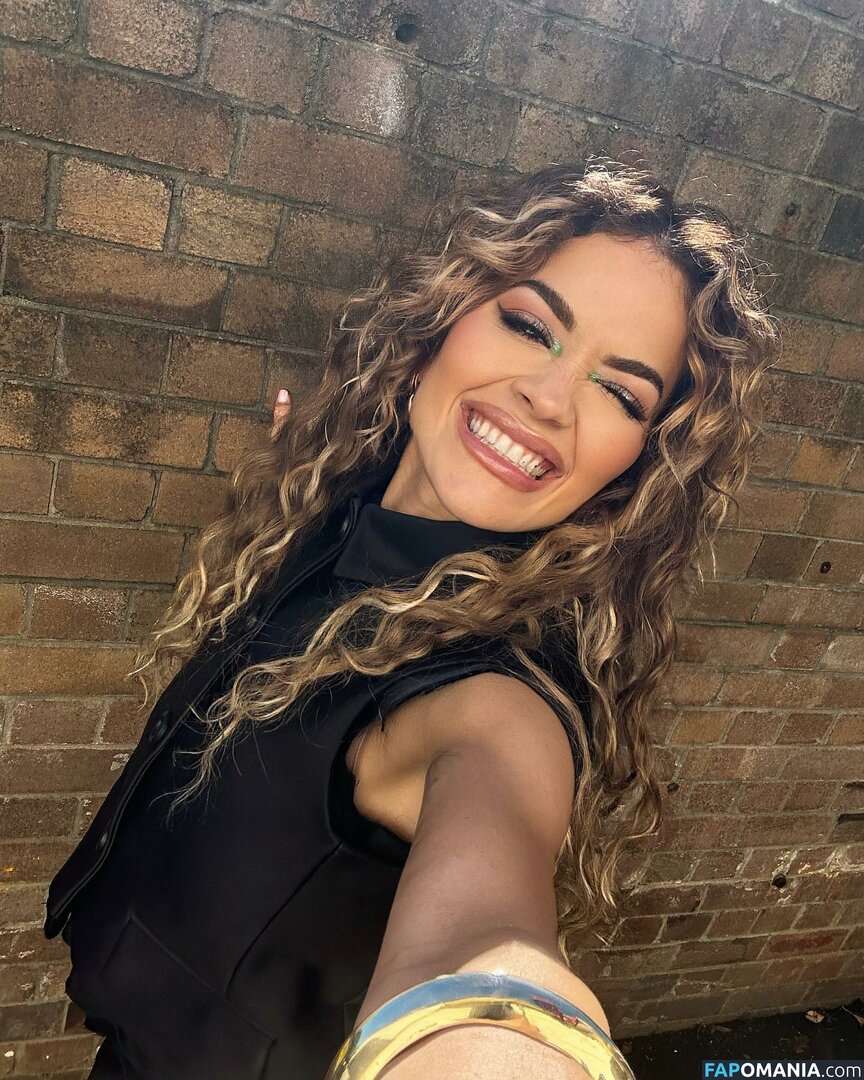 Rita Ora Çıplak Sızdırılmış Fotoğraf #150