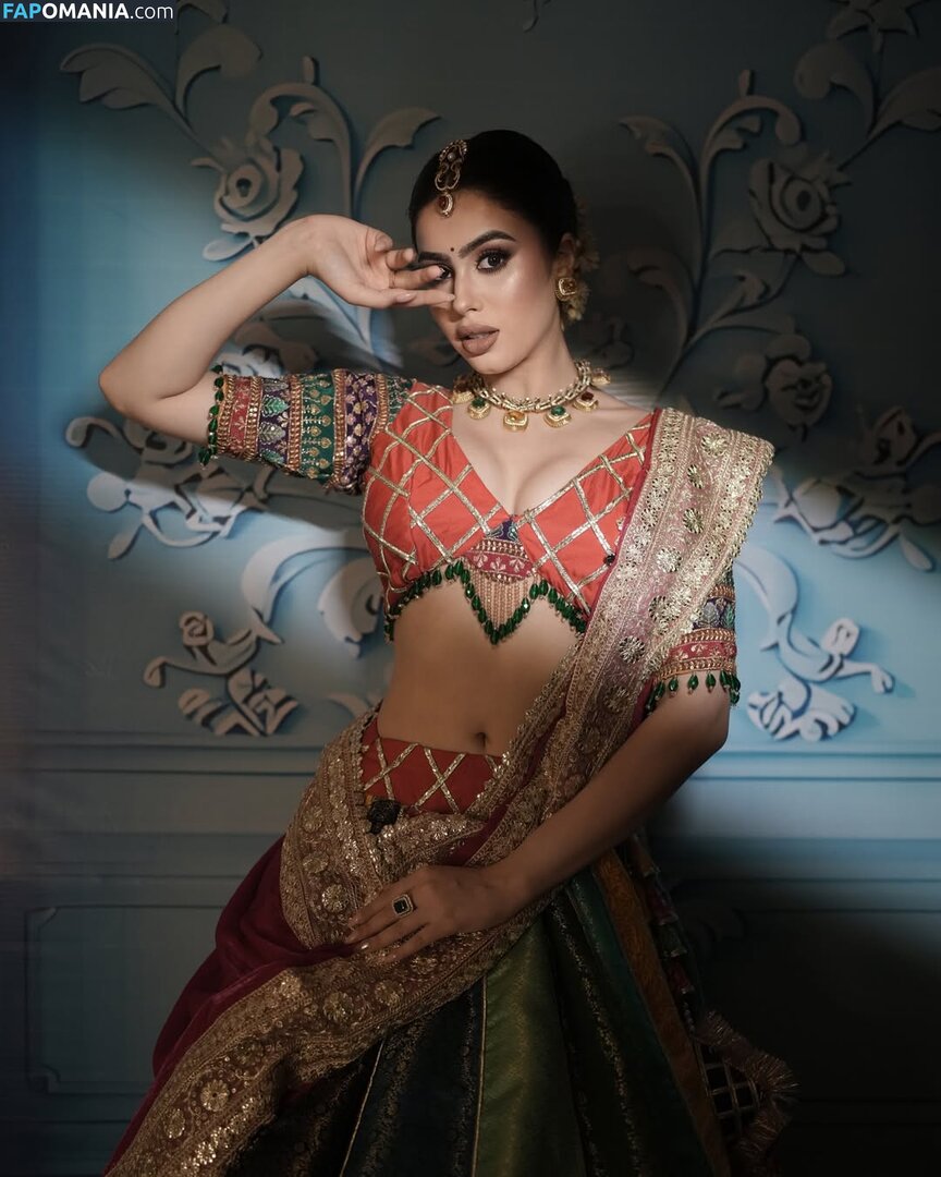 Riva Arora / https: / riva.arora.1 / riva.aroraofficial / rivarora_ Çıplak OnlyFans  Sızdırılmış Fotoğraf #3