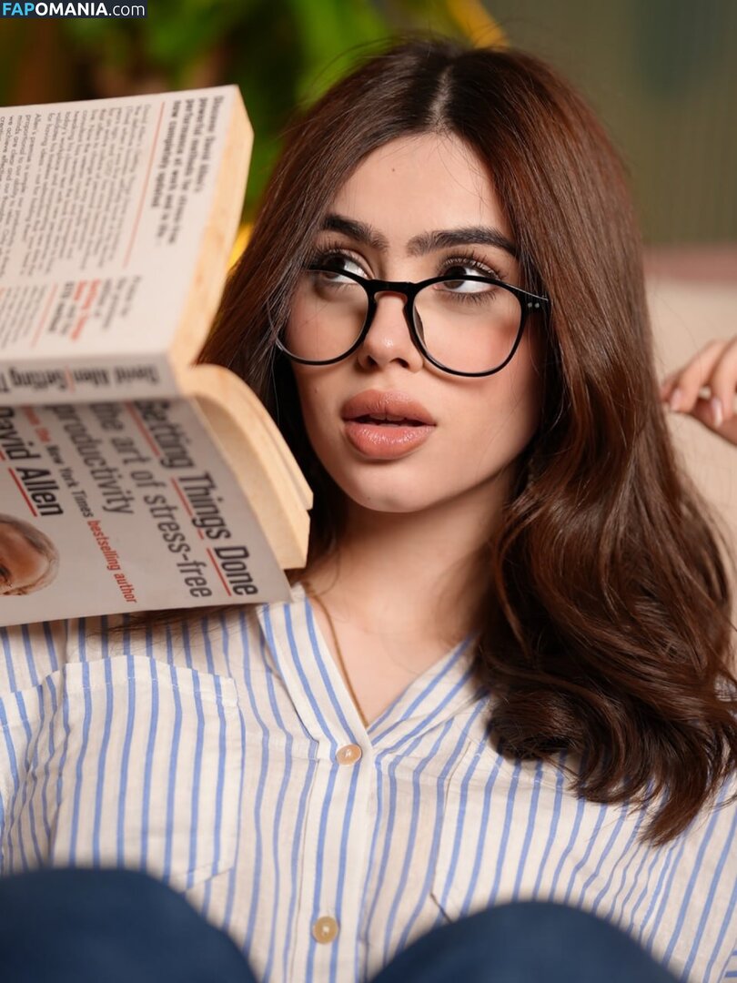 Riva Arora / https: / riva.arora.1 / riva.aroraofficial / rivarora_ Çıplak OnlyFans  Sızdırılmış Fotoğraf #12
