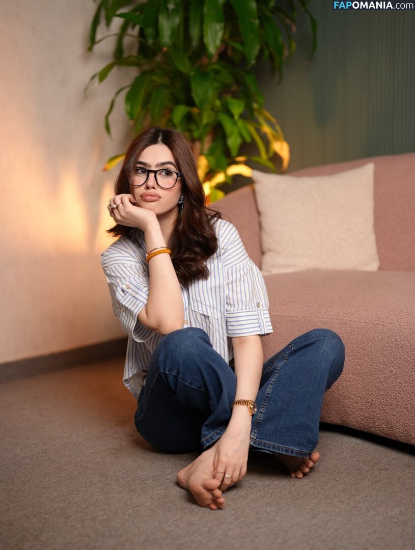 Riva Arora / https: / riva.arora.1 / riva.aroraofficial / rivarora_ Çıplak OnlyFans  Sızdırılmış Fotoğraf #17