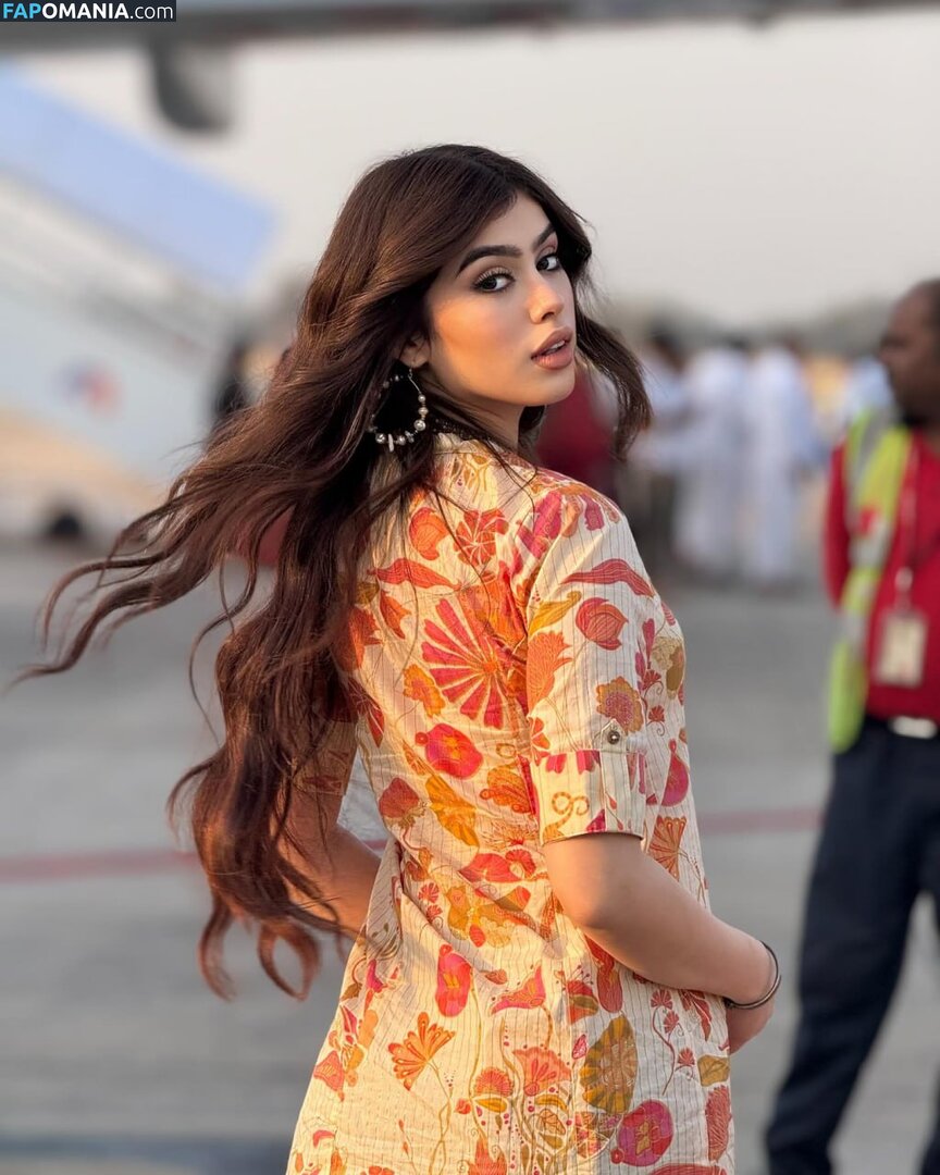 Riva Arora / https: / riva.arora.1 / riva.aroraofficial / rivarora_ Çıplak OnlyFans  Sızdırılmış Fotoğraf #21