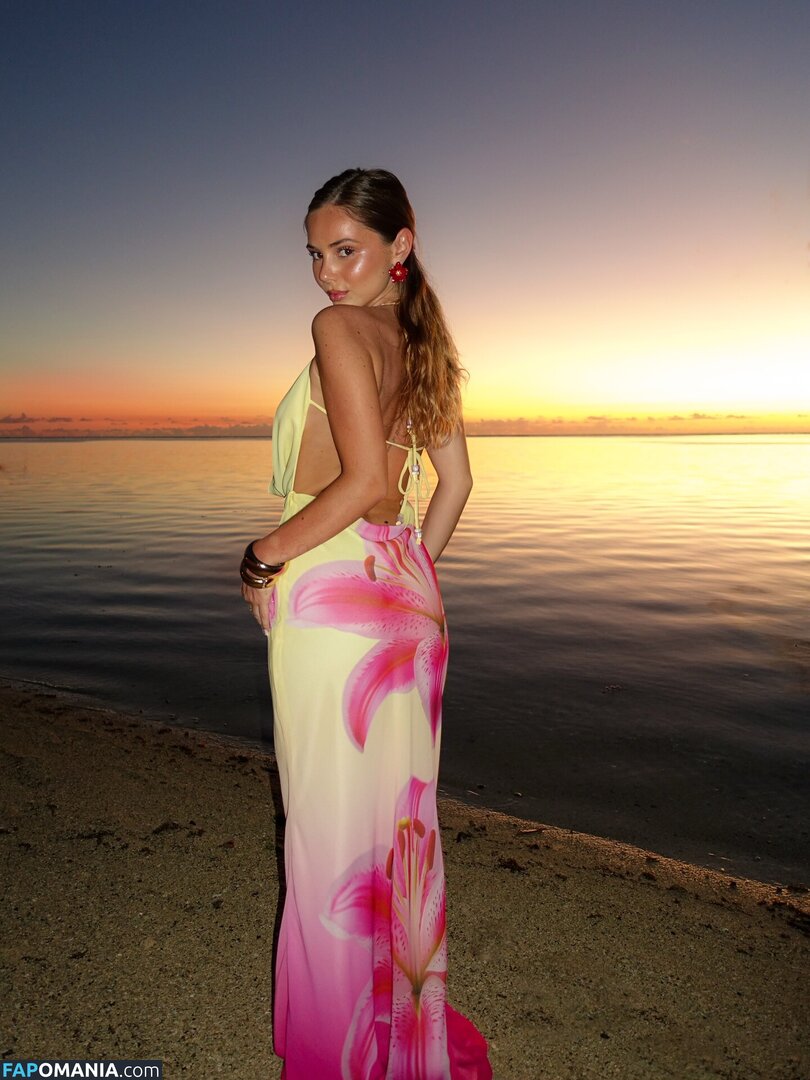 Romane Bertrand / rromane.b Çıplak OnlyFans  Sızdırılmış Fotoğraf #16