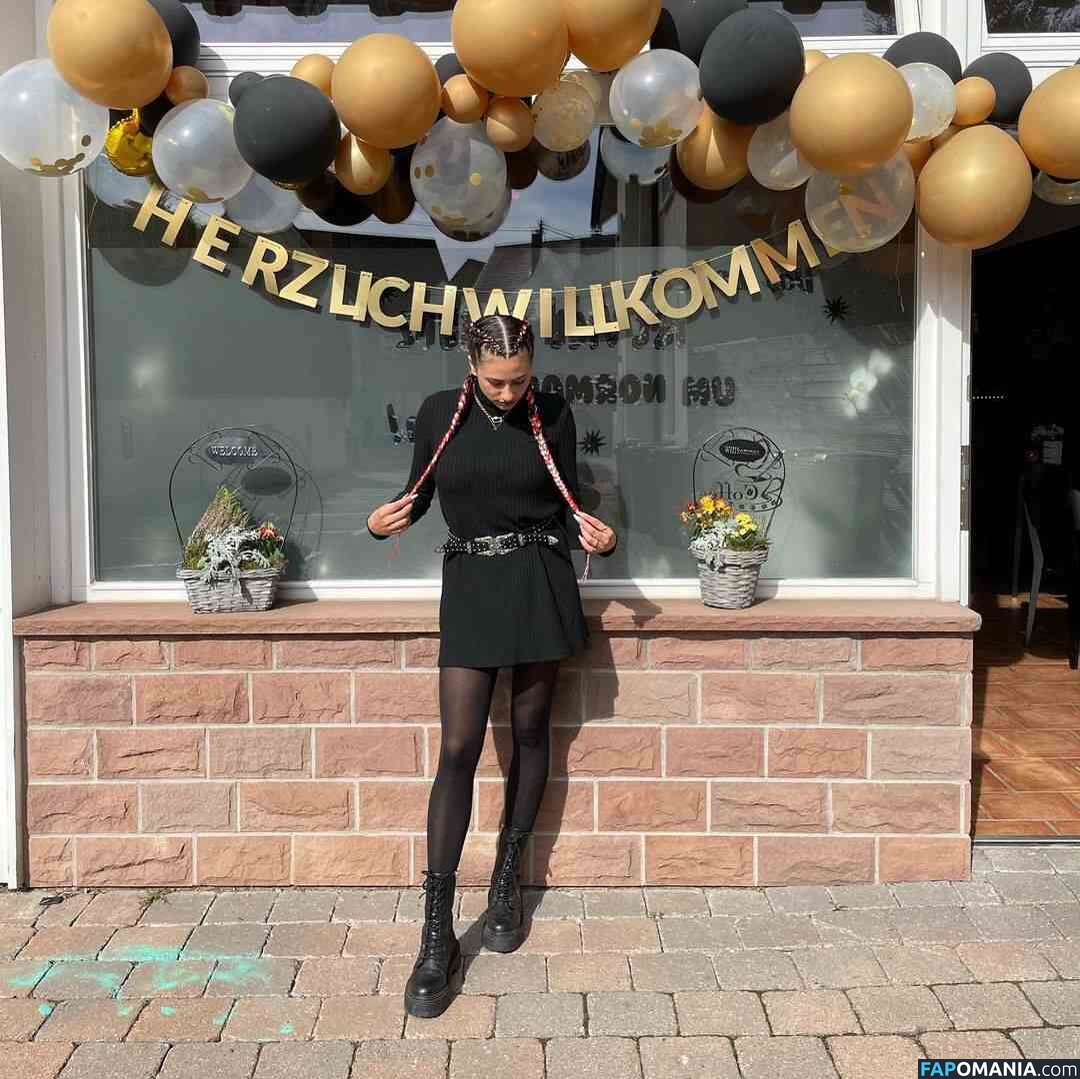 Romanian Girls / romanian_instagirls Çıplak OnlyFans  Sızdırılmış Fotoğraf #28