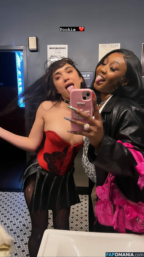 Rowan Blanchard / Simp Chat / https: / rowanblanchard Çıplak OnlyFans  Sızdırılmış Fotoğraf #155