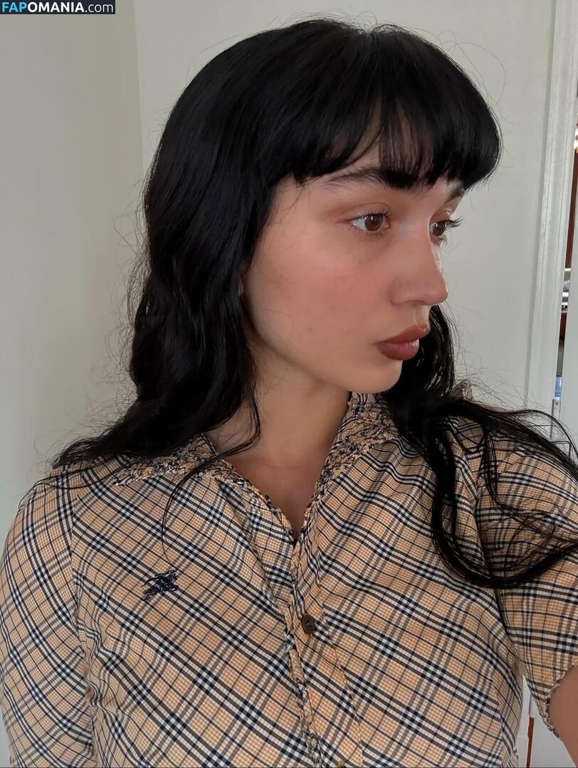 Rowan Blanchard / Simp Chat / https: / rowanblanchard Çıplak OnlyFans  Sızdırılmış Fotoğraf #526