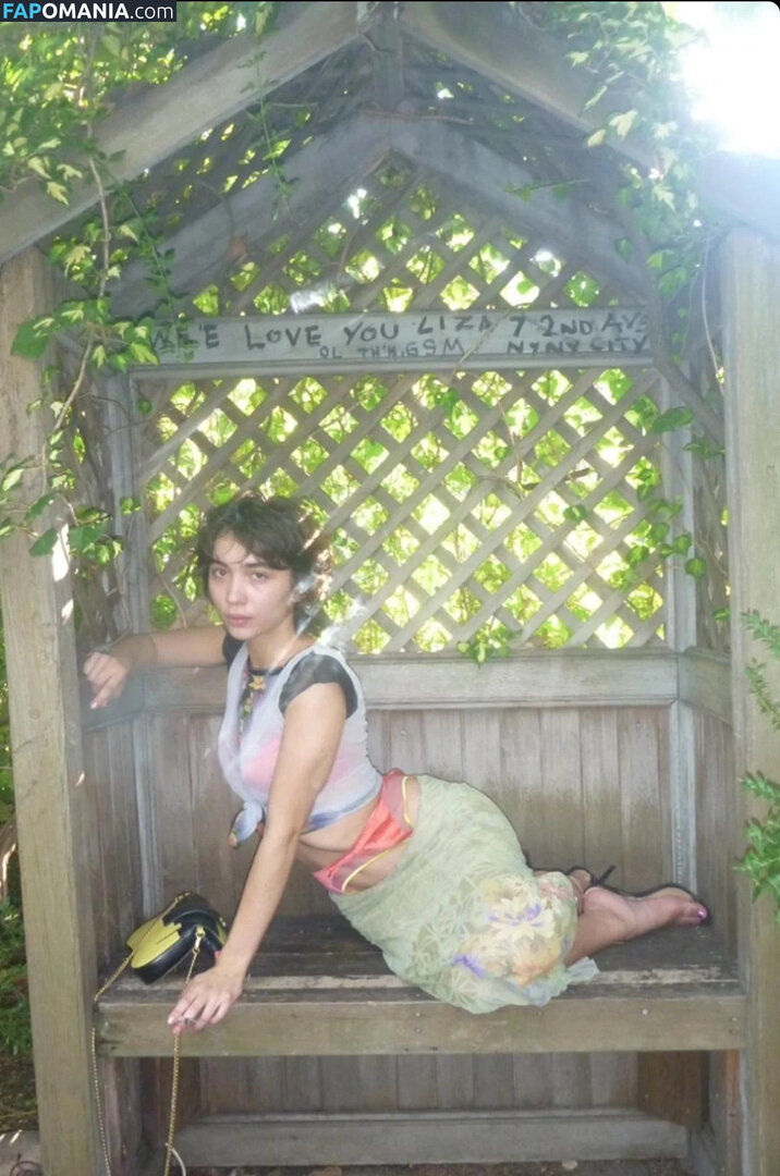 Rowan Blanchard / Simp Chat / https: / rowanblanchard Çıplak OnlyFans  Sızdırılmış Fotoğraf #536