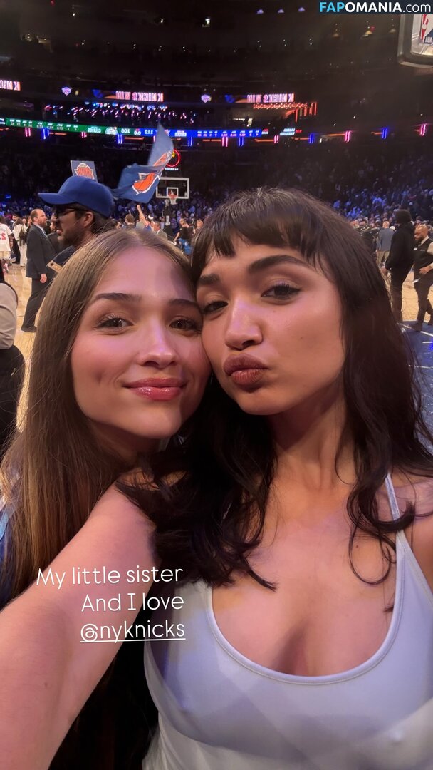 Rowan Blanchard / Simp Chat / https: / rowanblanchard Çıplak OnlyFans  Sızdırılmış Fotoğraf #564