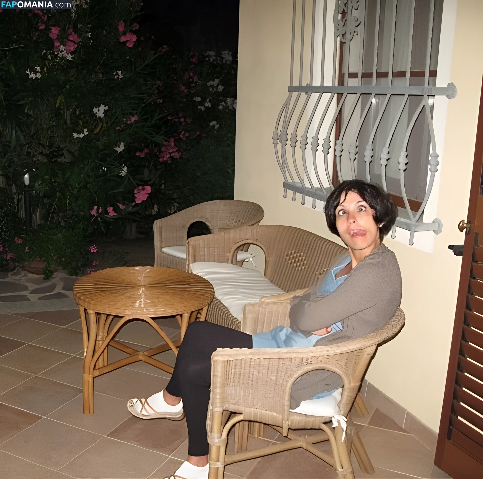 Roxana Sandu / roxana.sandu Çıplak OnlyFans  Sızdırılmış Fotoğraf #5