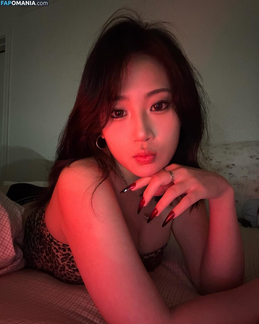 Rubyzhu / rubyzhu1204 Çıplak OnlyFans  Sızdırılmış Fotoğraf #4