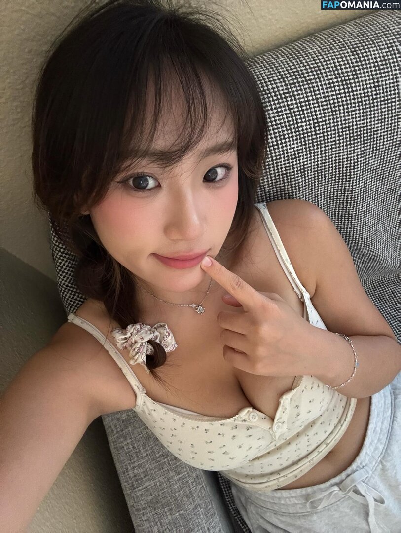 Rubyzhu / rubyzhu1204 Çıplak OnlyFans  Sızdırılmış Fotoğraf #20