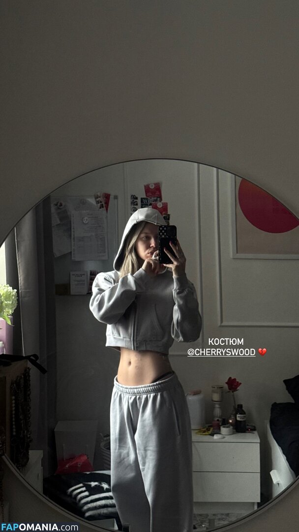 rul.bomond Çıplak OnlyFans  Sızdırılmış Fotoğraf #1