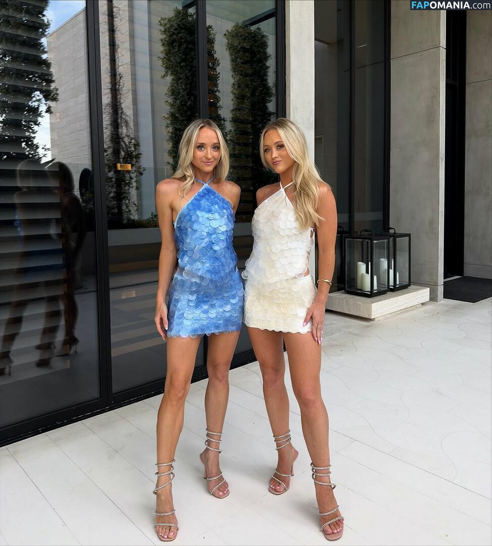 Rybka Twins / TheRybkaTwins / gosudarynia_rybka / rybkatwinsofficial / twins_rybka Çıplak OnlyFans  Sızdırılmış Fotoğraf #13