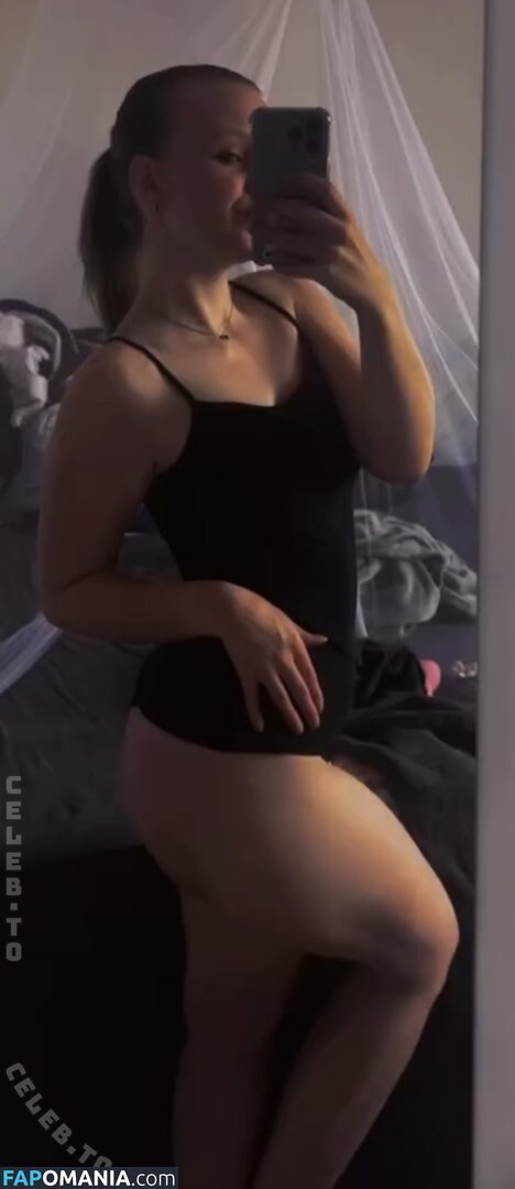 Ryumeike / melyraeike / melyraeikemodel Çıplak OnlyFans  Sızdırılmış Fotoğraf #7