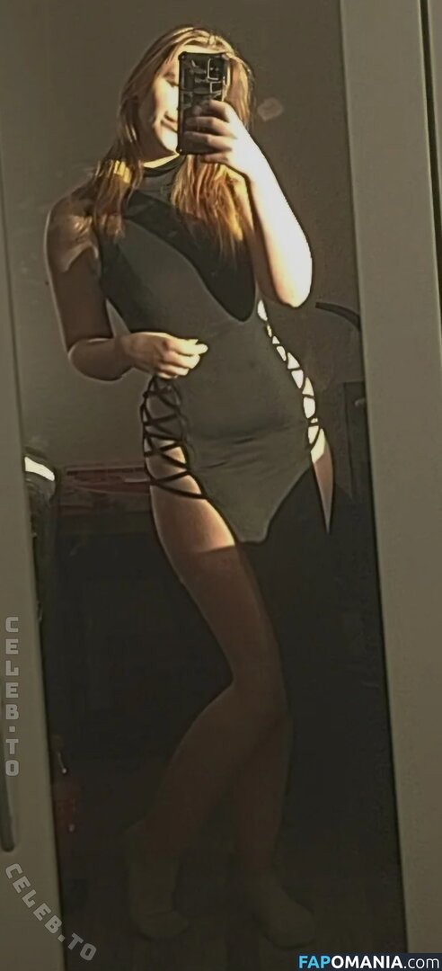 Ryumeike / melyraeike / melyraeikemodel Çıplak OnlyFans  Sızdırılmış Fotoğraf #17