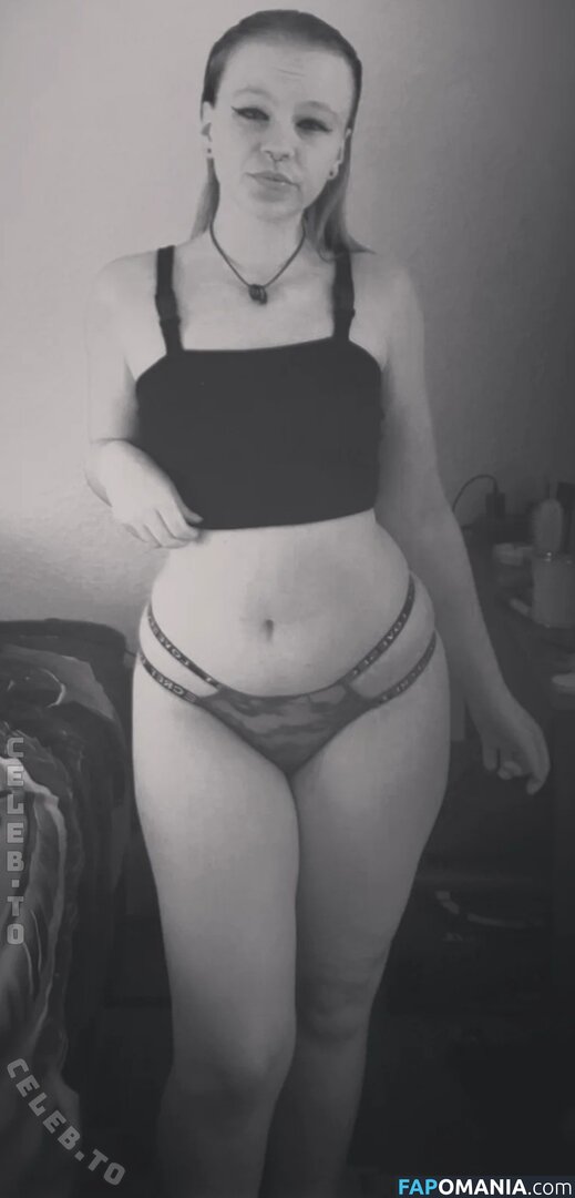 Ryumeike / melyraeike / melyraeikemodel Çıplak OnlyFans  Sızdırılmış Fotoğraf #18