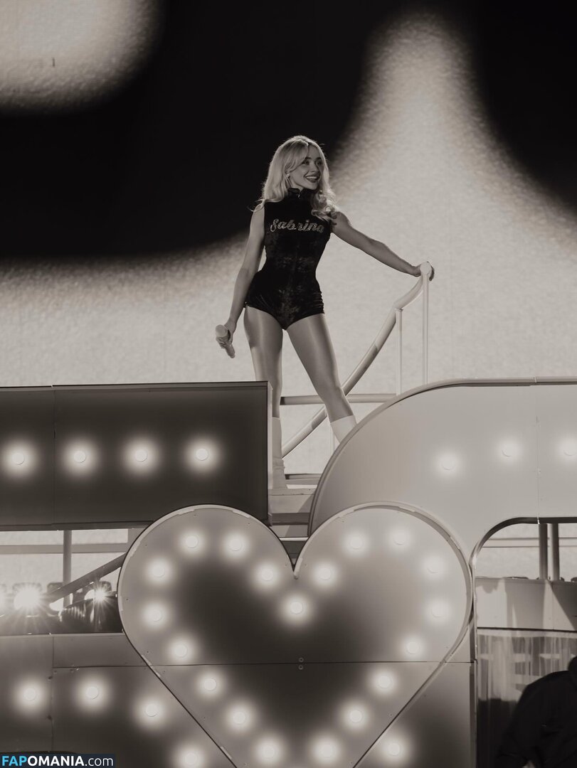 Sabrina Carpenter / https: / sabrinacarpenter Çıplak OnlyFans  Sızdırılmış Fotoğraf #2613