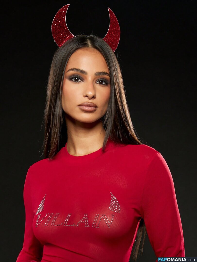 Sabrina Khouiel  / Sabrina Khouiel / Sabrinak______ / sabrinak______ Çıplak OnlyFans  Sızdırılmış Fotoğraf #8