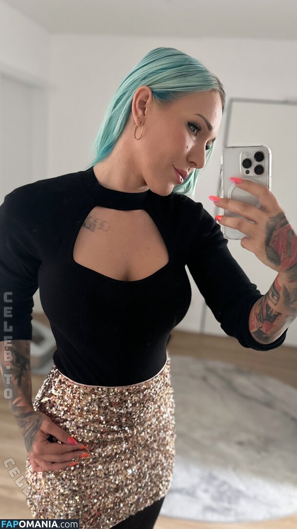 Sabrina Reiter / ps_tussi Çıplak OnlyFans  Sızdırılmış Fotoğraf #3