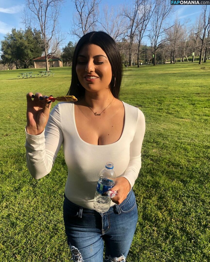 Sabrina / Sabrina_wet / dontripchocolatechip / sabrinacarpenter / sabrinainthecity / suhbeaner_ / upnextwithsabrina Çıplak OnlyFans  Sızdırılmış Fotoğraf #6