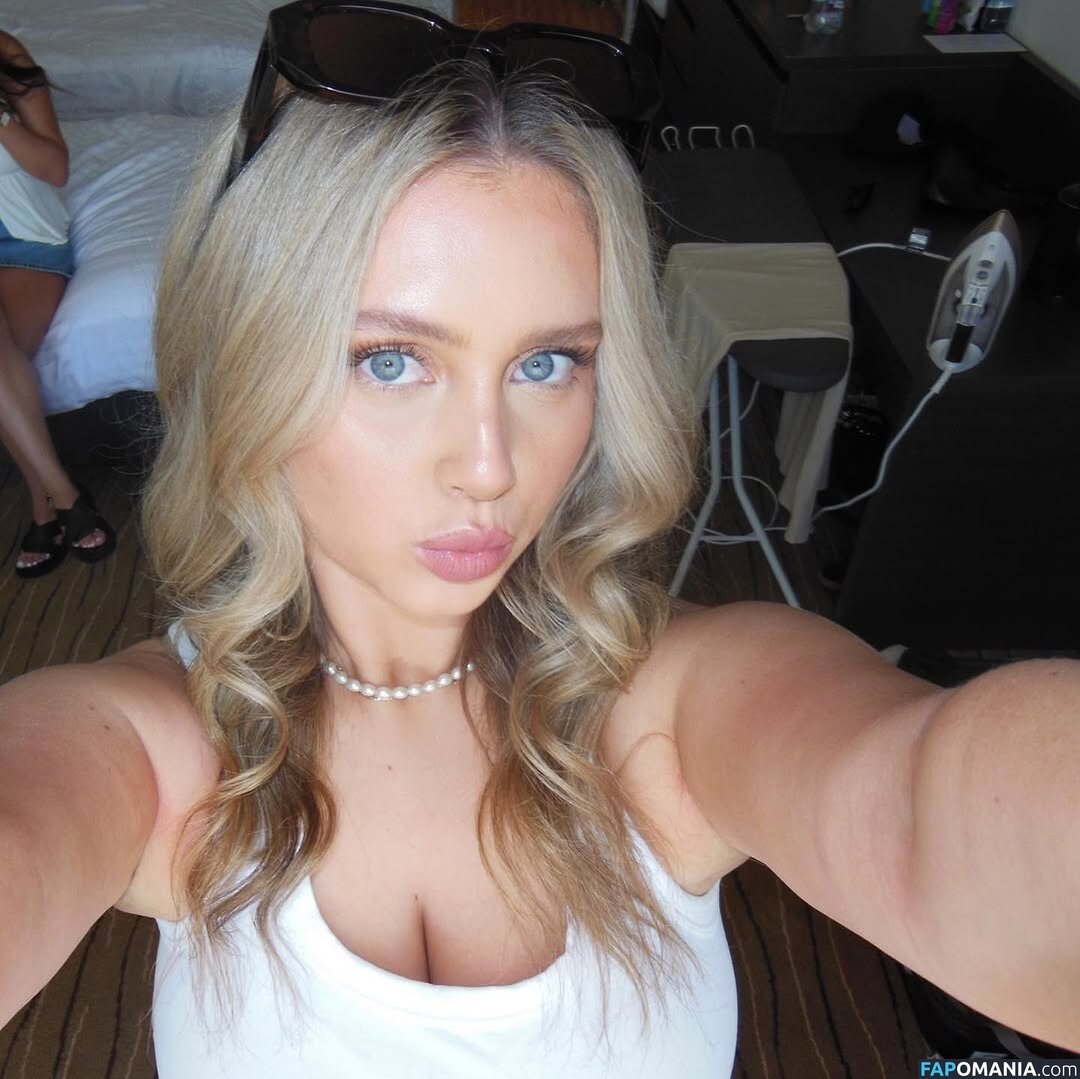 Sacha Ross / sachaross / sasharosexxx Çıplak OnlyFans  Sızdırılmış Fotoğraf #3