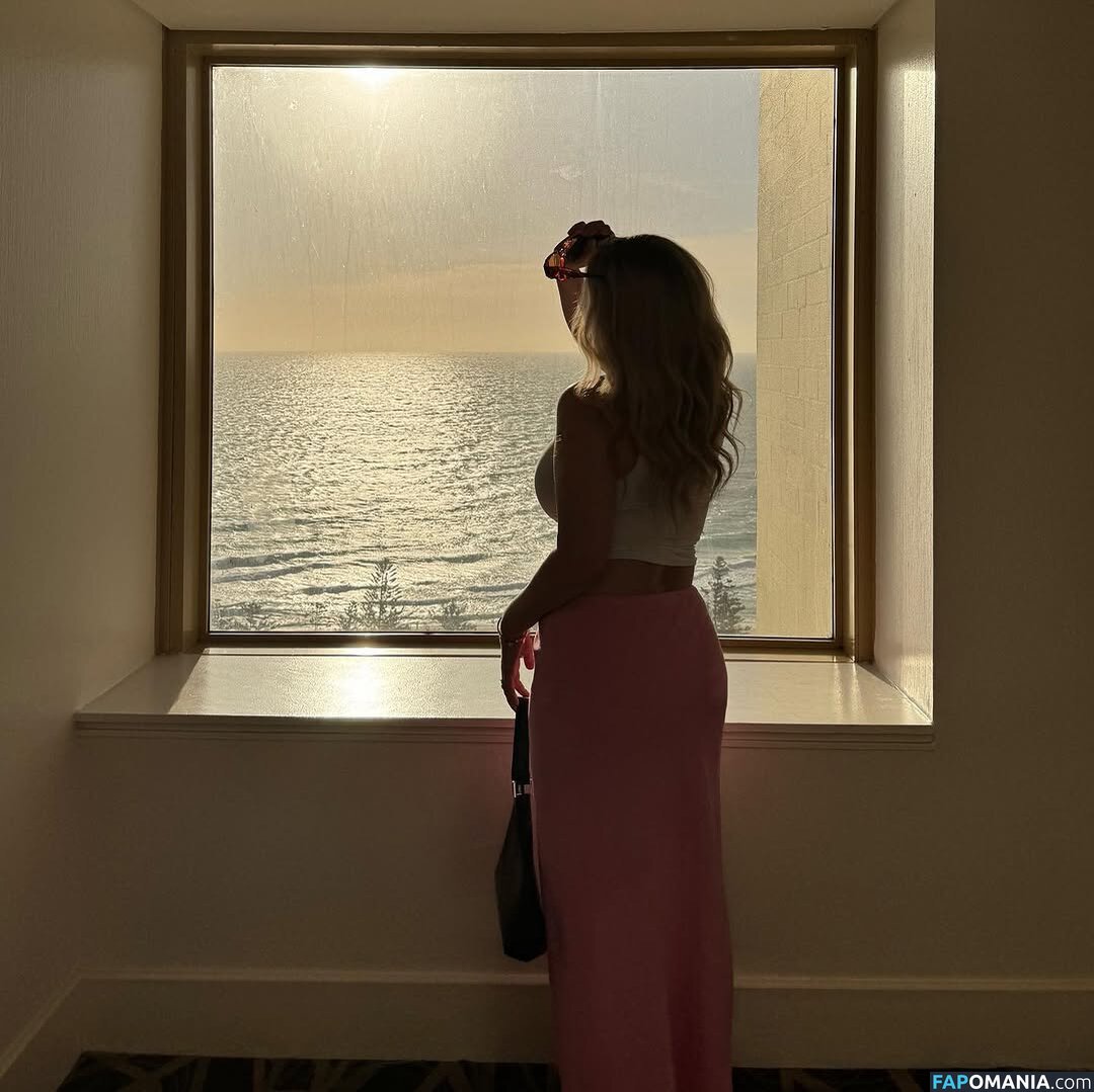 Sacha Ross / sachaross / sasharosexxx Çıplak OnlyFans  Sızdırılmış Fotoğraf #4