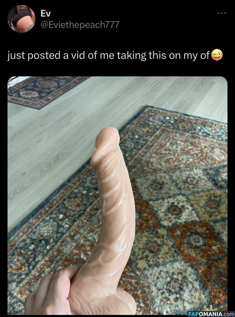 eviethepeach777 / sadisticxkisses Çıplak OnlyFans  Sızdırılmış Fotoğraf #1