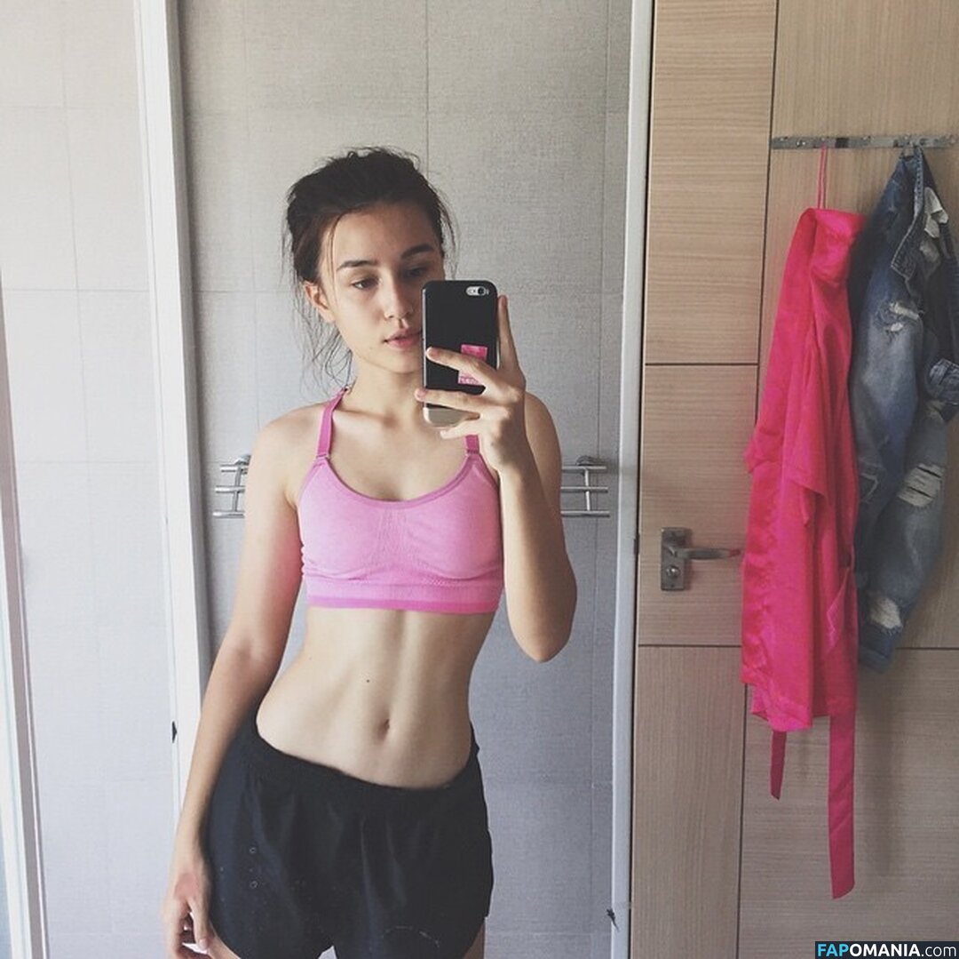 Saffron Sharpe / saffronsharpe Çıplak OnlyFans  Sızdırılmış Fotoğraf #12