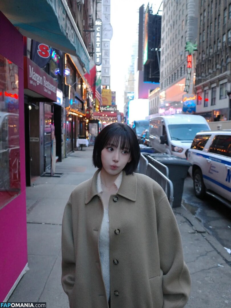 39saku_chan / LESSERAFIM / Sakura Miyawaki 宮脇 咲良 Çıplak OnlyFans  Sızdırılmış Fotoğraf #16