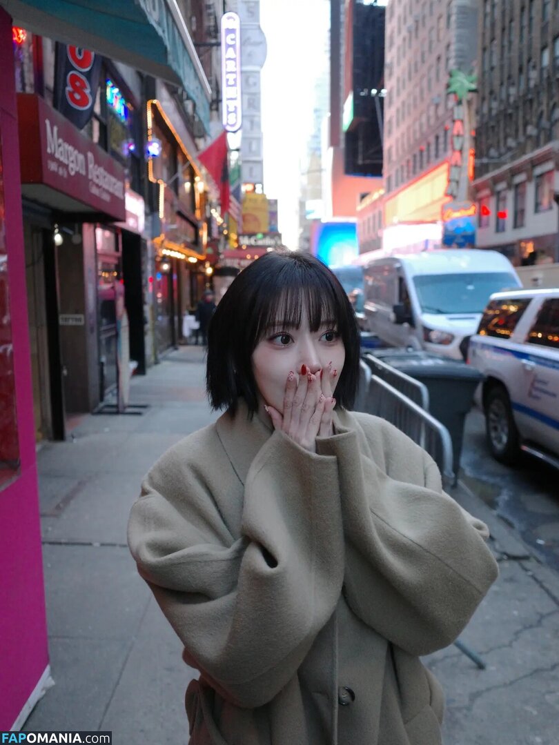 39saku_chan / LESSERAFIM / Sakura Miyawaki 宮脇 咲良 Çıplak OnlyFans  Sızdırılmış Fotoğraf #19