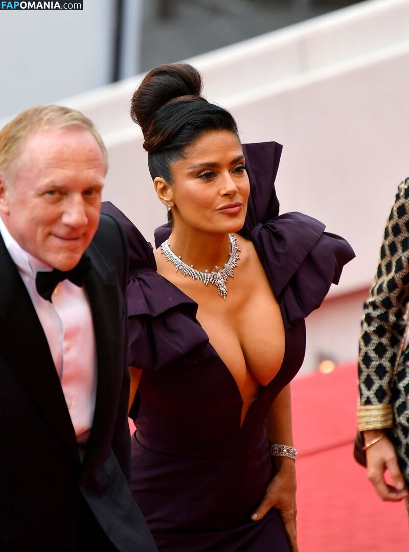 Salma Hayek / salmahayek Çıplak OnlyFans  Sızdırılmış Fotoğraf #1478