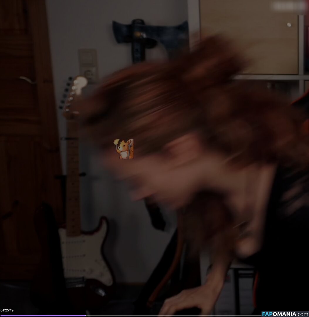 Sana Çıplak OnlyFans  Sızdırılmış Fotoğraf #13