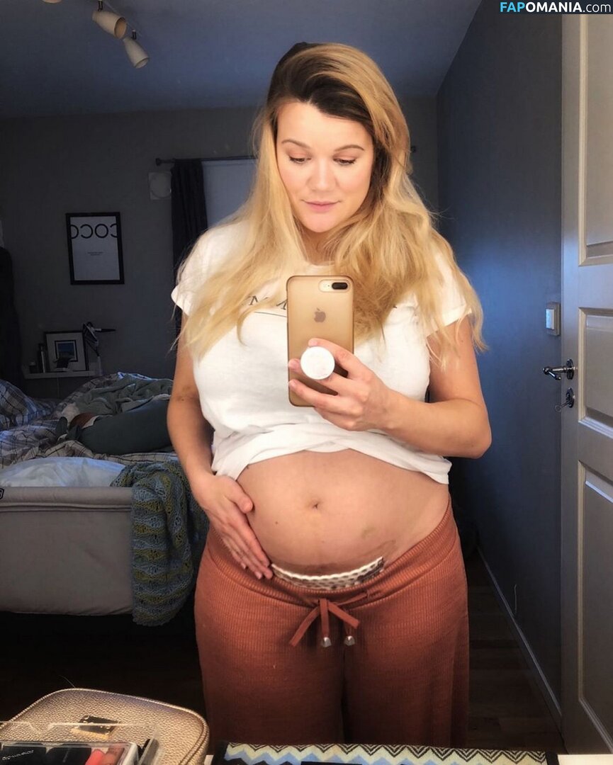 Sandra Lyng Çıplak OnlyFans  Sızdırılmış Fotoğraf #1