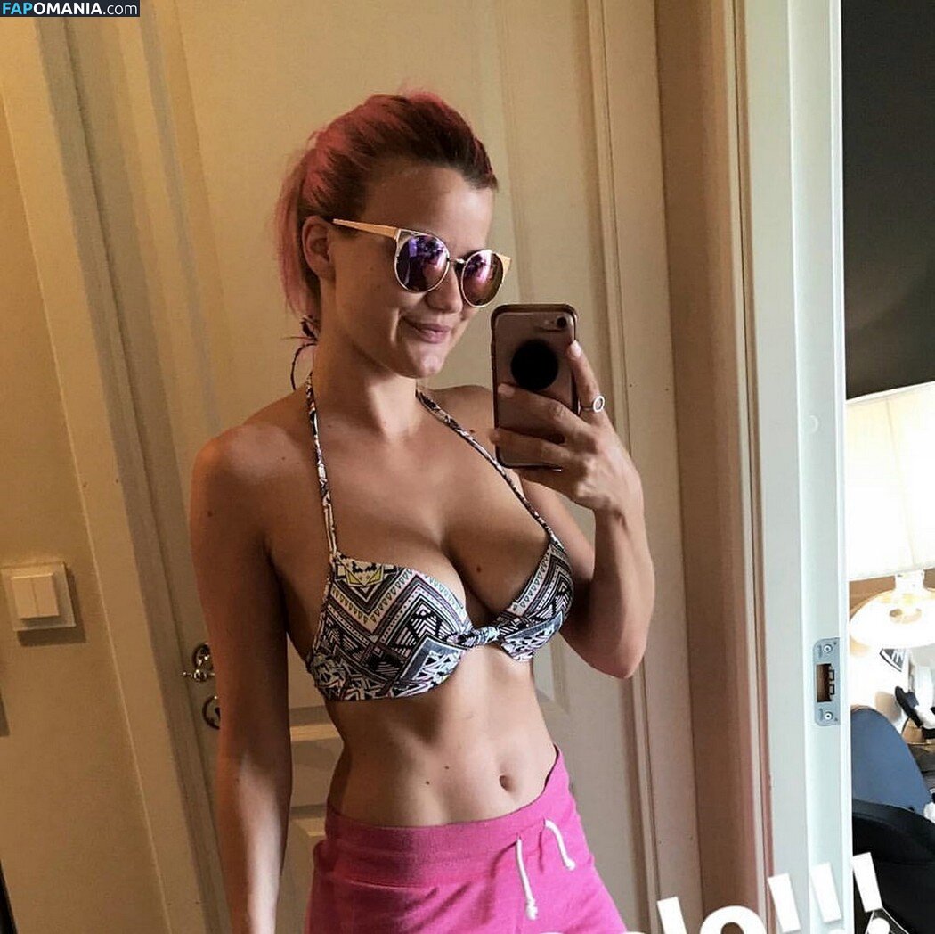 Sandra Lyng Çıplak OnlyFans  Sızdırılmış Fotoğraf #3