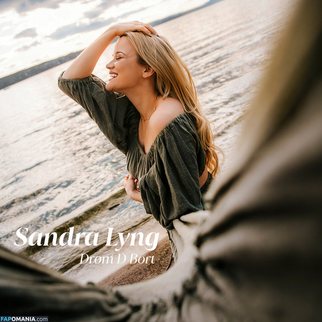 Sandra Lyng Çıplak OnlyFans  Sızdırılmış Fotoğraf #6