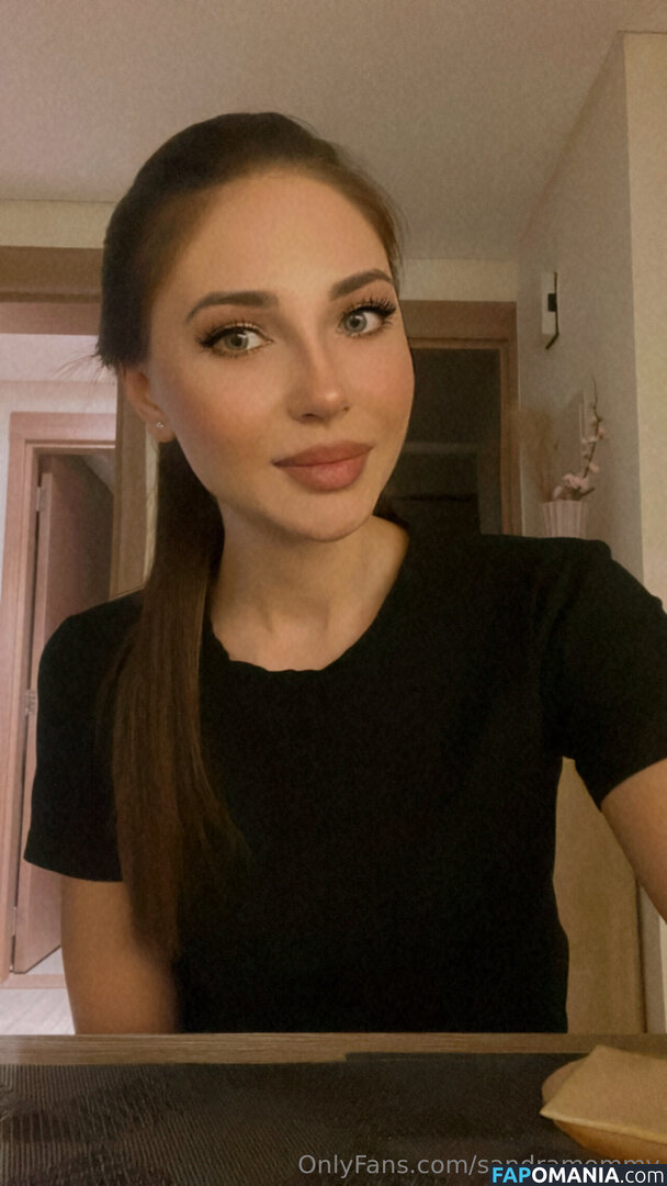 Sandramommy / nejvetsimamina Çıplak OnlyFans  Sızdırılmış Fotoğraf #1