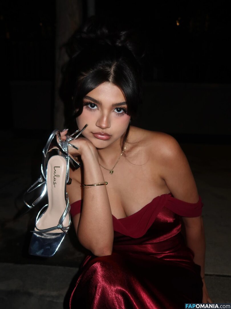 Sara Echeagaray / saraecheagaray Çıplak OnlyFans  Sızdırılmış Fotoğraf #2