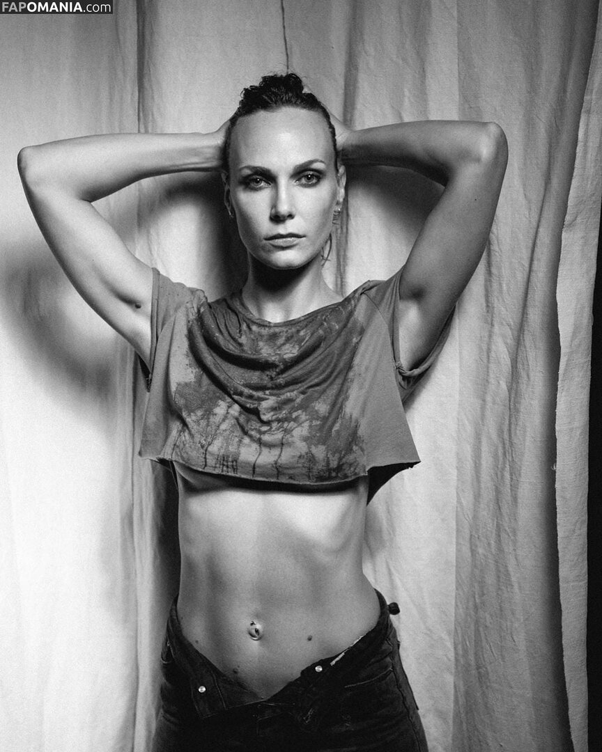 Sara Zanier Çıplak OnlyFans  Sızdırılmış Fotoğraf #4