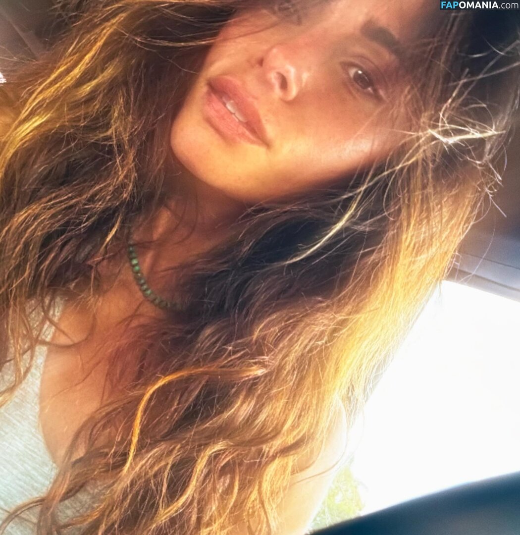 Sarah Shahi / SarahShahi Çıplak OnlyFans  Sızdırılmış Fotoğraf #226