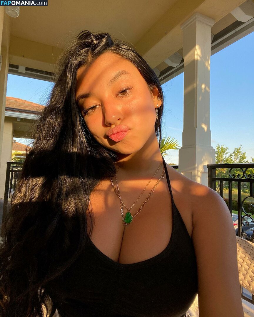 Sari Çıplak OnlyFans  Sızdırılmış Fotoğraf #12