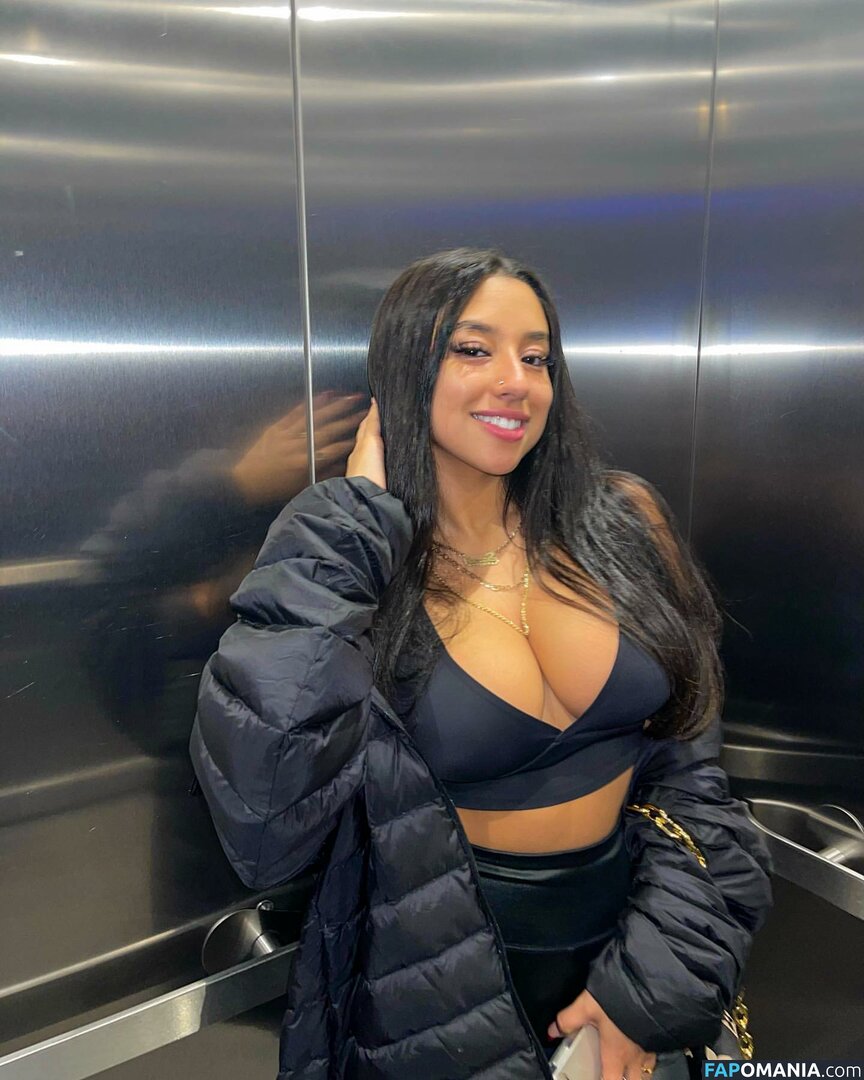 Sari Çıplak OnlyFans  Sızdırılmış Fotoğraf #23