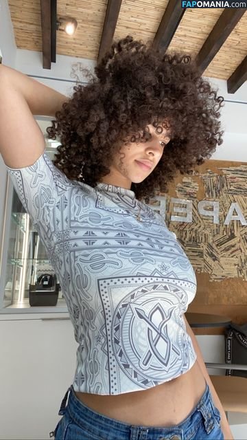 Sarina / svrinx Çıplak OnlyFans  Sızdırılmış Fotoğraf #9