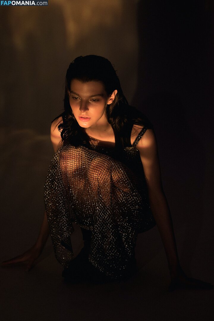 Sasha Zotova / shuzolotova Çıplak OnlyFans  Sızdırılmış Fotoğraf #4