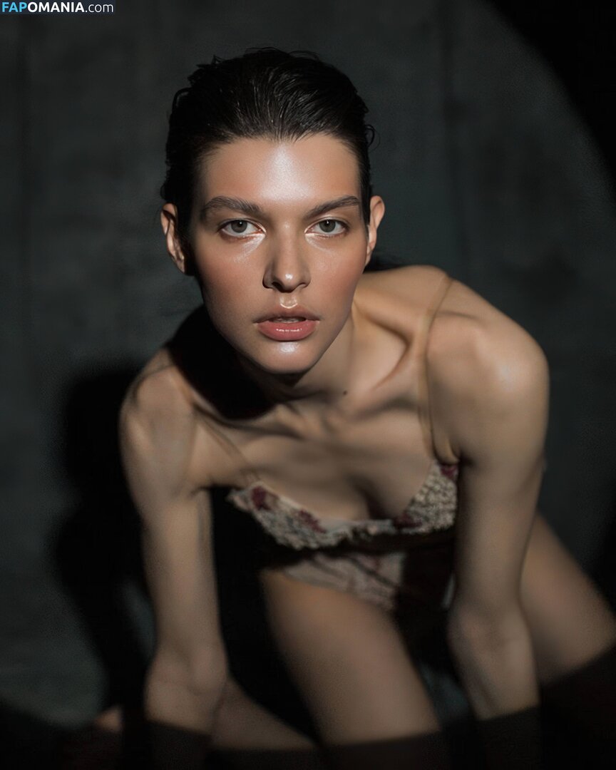 Sasha Zotova / shuzolotova Çıplak OnlyFans  Sızdırılmış Fotoğraf #11
