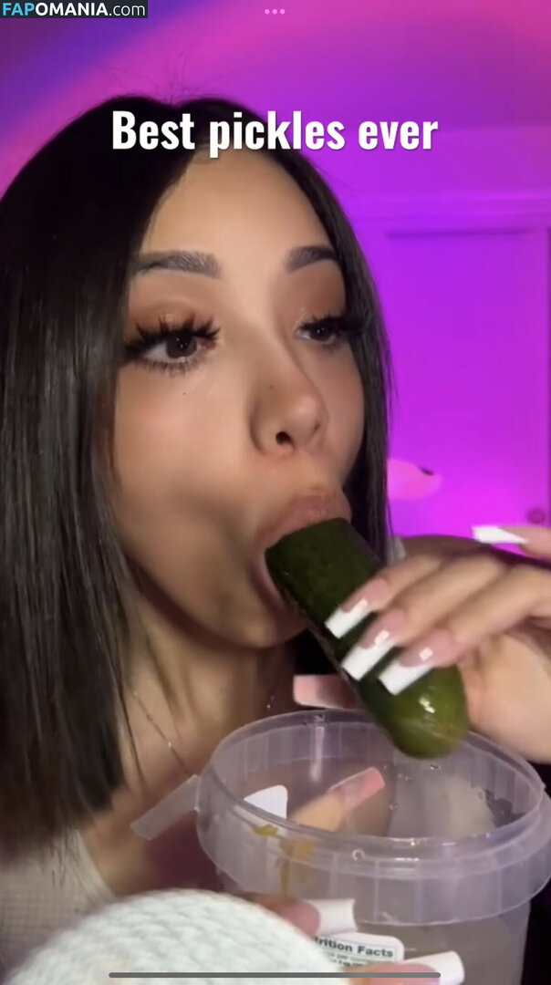 SassySounds ASMR / SassysoundsASMR / sassyselenaaaa / selenaaasasmr Çıplak OnlyFans  Sızdırılmış Fotoğraf #115